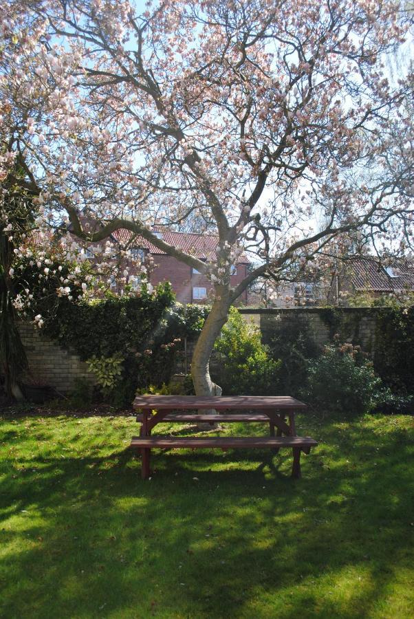 Melton Guest House York Extérieur photo